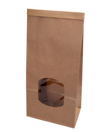 Bolsa de cartón kraft con base y ventana, M, 11,5 x 7 x 24,5 cm Las bolsas de Biopacksystems son completamente ecológicas, biodegradables y sostenibles. Biopacksystems es ahora Bionatic Spain, especialistas en envases ecológicos para alimentación desde 2010. La primera tienda online de envases ecológicos, biodegradables y compostables de calidad. Bionatic Spain ofrece una gama de productos ecológicos y 100% biodegradables a empresas de catering, restaurantes, truck food. Los envases de Bionatic Spain, son perfectos para take away, para llevar la comida que sobra en el restaurante y para comida para llevar en general. Los productos de biopacksystems y Bionatic Spain, son de calidad garantizada y con todos los certificados que exige la comunidad europea.